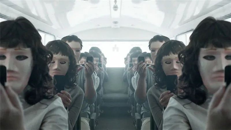 清纯学妹窗前,各种姿势做一遍剧照1